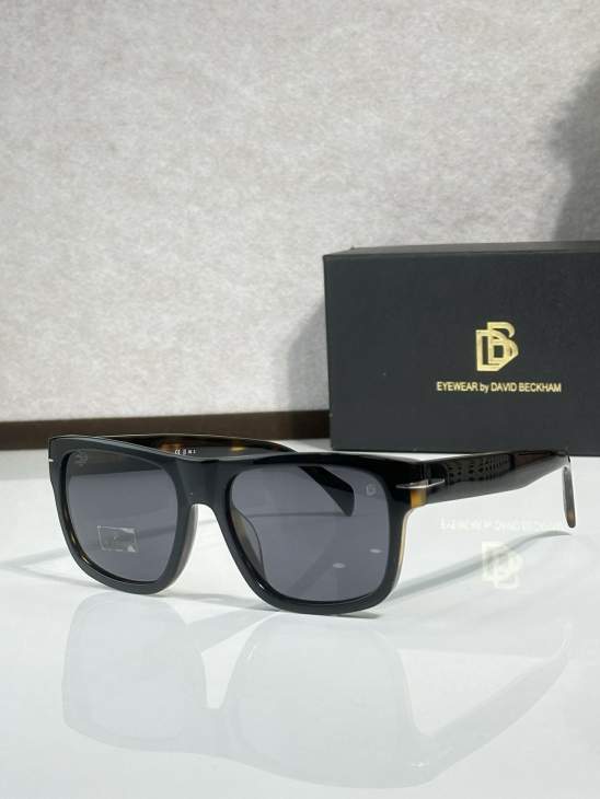 Picture of David Beckham Sunglasses _SKUfw76301040fw